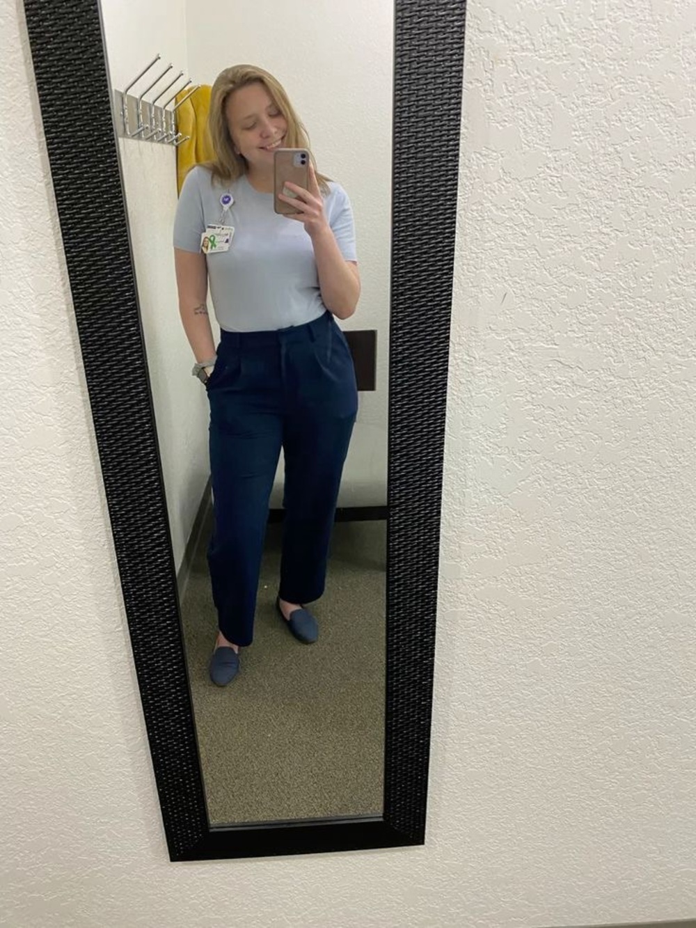 Old Navy Dark Navy Straight-Leg Women's Trousers